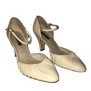 Antonio Melani Cream Colored Heels